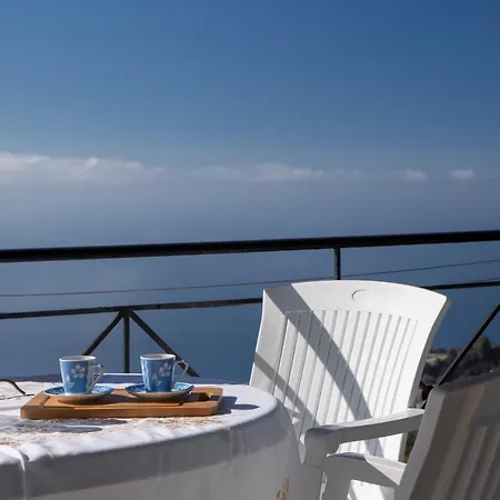 Oikos Vikentios Appartamento Athánion